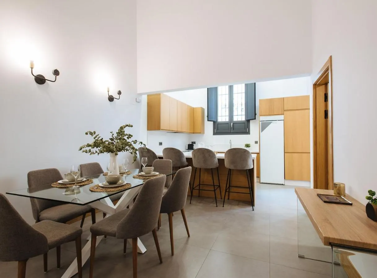 Guadalupe 15 By Magno Apartments Siviglia